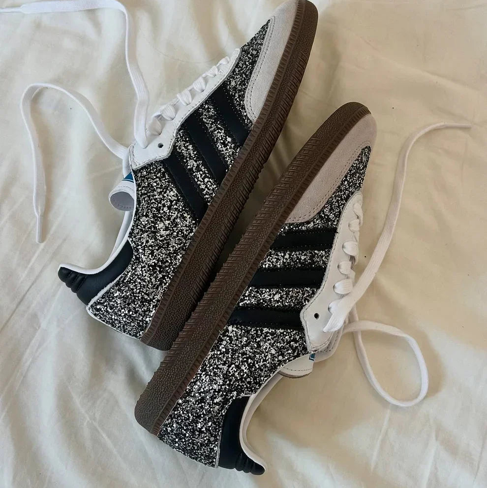 LumoNight Court Spark – Black Glitter Gum Sneaker