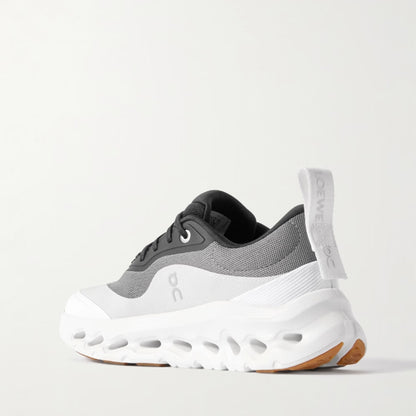 AeroVault™ – Monochrome CloudFlow Trainer